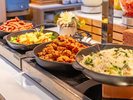 沖縄の恵みが五感を刺激する「朝カフェごはん」ブッフェ
