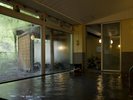 【風木立の川辺 紫明館】内湯 湯桧曽温泉は別名「美人の湯」と呼ばれています