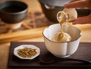OMOカフェ&バルでは金沢らしい味わいの棒茶のアフォガード