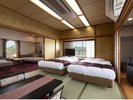 特別室レイクビュー10畳ツインと洋室