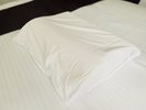 【低反発枕】レディースルーム常設。無料で貸し出しも行っております(数量限定)