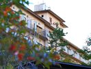 庭園からの満天ノ辻のや【紅葉】