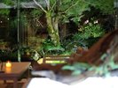 ラウンジから庭園の眺め ※イメージ