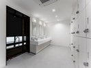 ご宿泊者専用の大浴場有り(無料)。お部屋から館内着でお越しいただけます。※男性大浴場(脱衣所)
