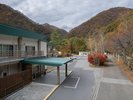 【外観】静寂と紅葉に癒やされる、秋の足尾