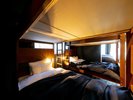 �yNew York-Brooklyn style�z���t�g�x�b�h���t�����q���́A�ő�10���l�ł��h�����\�ȍL���B