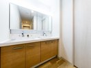 �yKyoto-JAPANESE Modern�z���₩�ȕ��͋C�̃T�j�^���[�X�y�[�X�A�����ȃX�^�C���ň���̎n�܂���B
