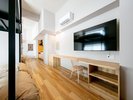 �yKyoto-JAPANESE Modern�z���s���̉��䂩�������ӎ����\�����ꂽ�q���ŁA�S�₷�炩�Ȏ��Ԃ��B