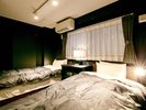 �yHouston-Galaxy Modern�z���_���ŗ������������͋C�̒��A�㎿�ȃx�b�h�ł�����胊���b�N�X�B