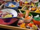 【上州味覚会席〜秋】お造りほか旬の味覚を彩り豊かに。群馬ならではの美味とともに、秋のひとときを。