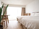 Whole Earth Room(ホールアースルーム)