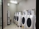南館1階コインランドリー 長期滞在の方も安心