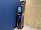 本館ロビー_外貨両替機