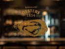 オイスターバー「HAKODATE OYSTERS 1854」17:00〜23:00 (22:30L.O.)/定休日:火曜日・水曜日