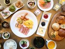 朝食ビュッフェ