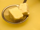 温泉豆腐は温泉の成分によって豆腐がとろけるような食感になり、他では味わえない一品となっております