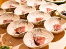 ディナーバイキングでは、旬の海鮮物も小鉢にて食べ放題でご提供しております