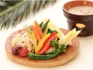 【追加 アラカルト】季節野菜のバーニャカウダ
