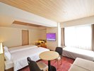 【グランドツイン】ツインベッド+ソファベッドで最大4名宿泊可。