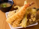 京漬物や季節の天ぷら(春アスパラ、夏キス、秋かぼちゃ、冬ワカサギなど)