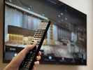 【客室設備】スマートテレビ(一部客室)ツインルーム、トリプルルーム、フォースルームのみ導入
