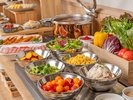 朝食ビュッフェ 40種類以上のメニューをお召し上がりいただけます。