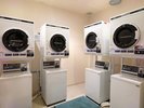 コインランドリー(有料)