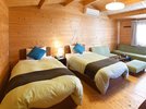�ቺ�ɊO�C�{����]�o������ʂȃ��O�n�E�X�B�C�Ƌ󂪃t���b�g�Ɍq�����Ă���悤�ȊJ���������\�ł��܂�