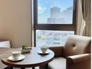 掃き出し窓から入る光は、お部屋を明るく演出いたします。