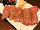 旨味が詰まった石垣牛のにぎり