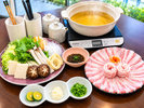 食べ放題で満足度の高い夕食です