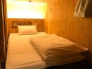 �o���N���[��/Bunk Room