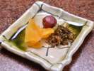 *ご朝食一例/ホカホカの炊き立てご飯によく合う、ちりめんやお漬物。
