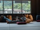 【ラウンジ】時間の流れを忘れてのんびりとお寛ぎください。