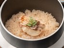 【ご夕食】季節の釜めし※季節や仕入れにより内容は変更となります。