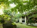 四季折々の表情を見せる日本庭園
