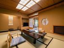 【庭園付き離れ松風庵:若草】和洋室:お部屋それぞれが独立しており、プライベートな空間としてご利用可。
