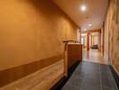 【本館十楽棟】和洋室(バリアフリー):入口にはスロープを設け、床は全面フラットに仕上げました。