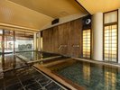 「竹生(ちくぶ)の湯」婦人用大浴場。体の芯から温まります。(天然温泉・循環ろ過)