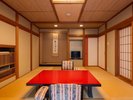 棋聖戦で対局者が泊まられた【紫苑(しおん)】露天風呂とダイニングルームがついたお部屋です。