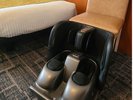疲れた足にフットマッサージ機も♪