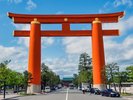 「平安神宮」京都市営地下鉄「烏丸御池」⇒「東山」下車し徒歩15分