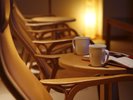 【2Fゲストサロン】お飲み物のセルフサービスをご用意しております。