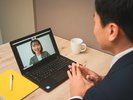 ワイドデスクで作業も捗ります※使用感イメージ
