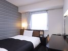 シングルルーム(広さ12u/ベッド幅140cm長さ195cm)