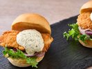 朝食ビュッフェ2026マルシェ サーモンカツレツスライダー