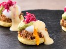 朝食ビュッフェ2026マルシェ プルドポークベネディクト