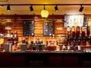 【夕食】人気の飲み放題コーナーでは様々なリキュール、地酒など取り揃えております。