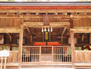 厳島神社ができる前からの古社。大元神社は当館直ぐ横
