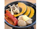 オホーツクパレスの朝食革命♪新鮮ホタテと季節野菜のアツアツ鉄板焼き